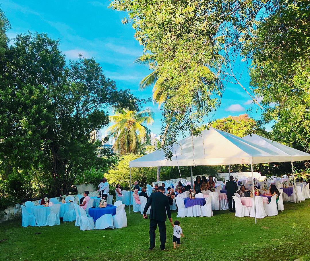Recepção no jardim